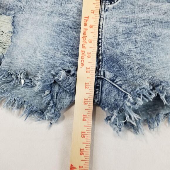Denim Shorts Womens 2XL Light Wash Distressed Frayed Raw Hem High Rise Stretch - Picture 5 of 6